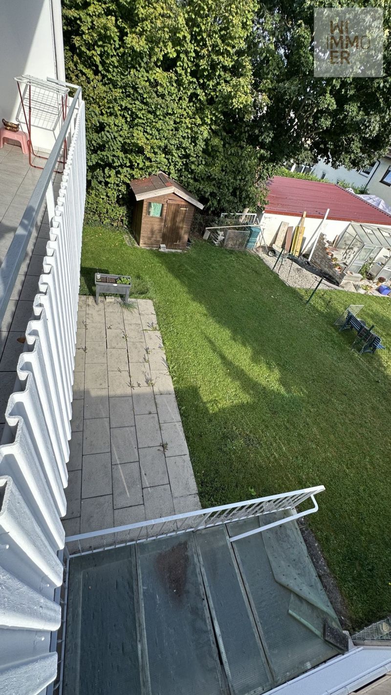 OG - Aussicht vom Balkon in den Garten