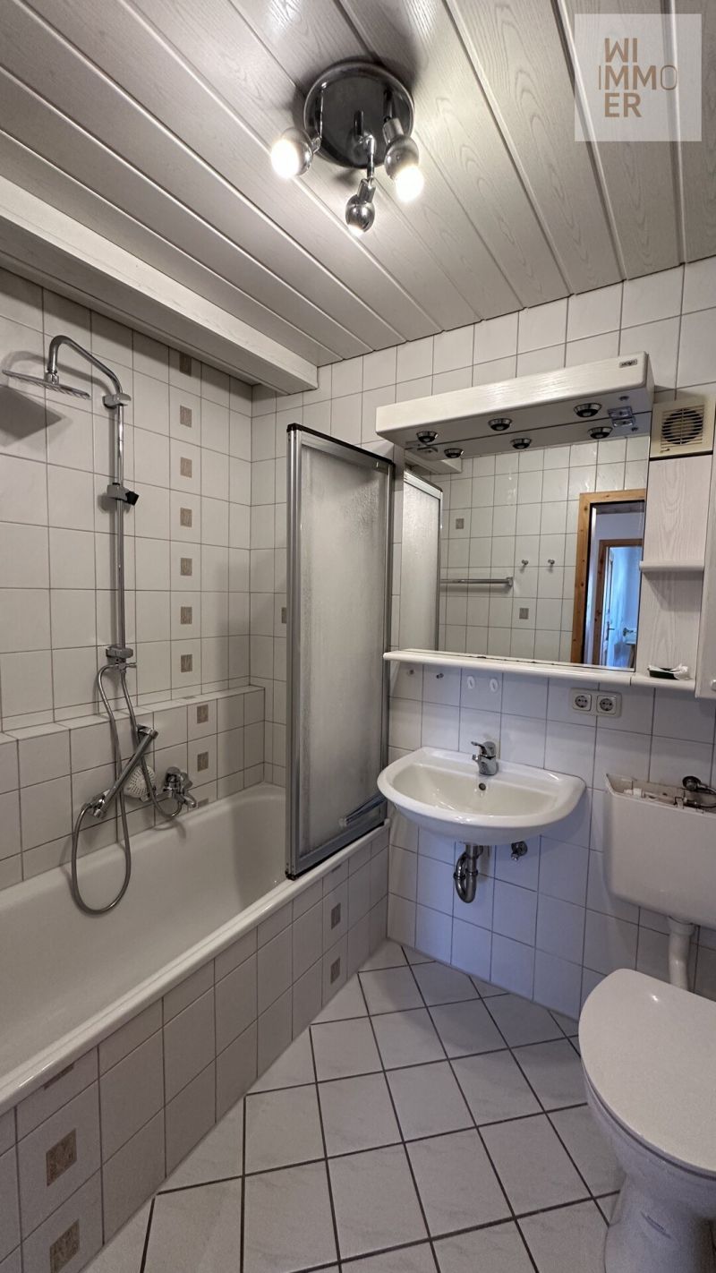 Östlicher Gebäudeteil EG - Badezimmer