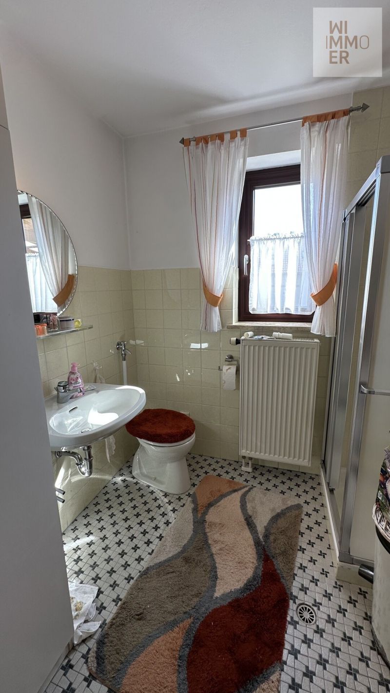 Westlicher Gebäudeteil EG - Badezimmer (1)