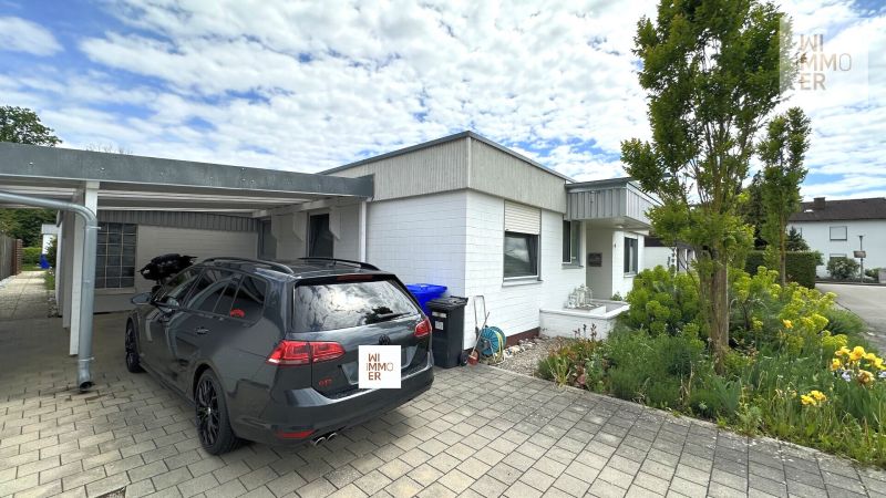 Nordwestansicht mit Carport