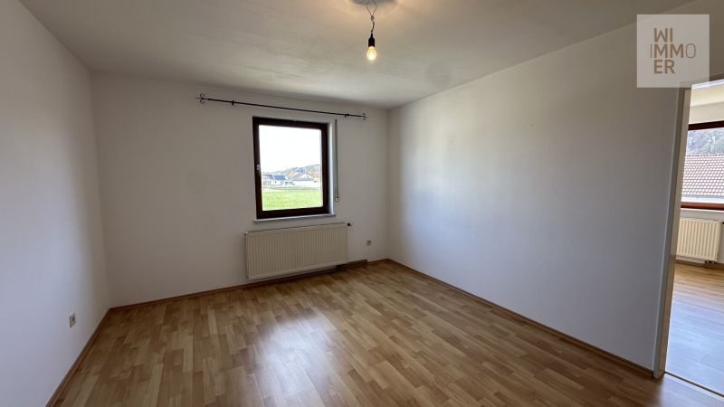 Östlicher Gebäudeteil OG - Elternschlafzimmer (2)
