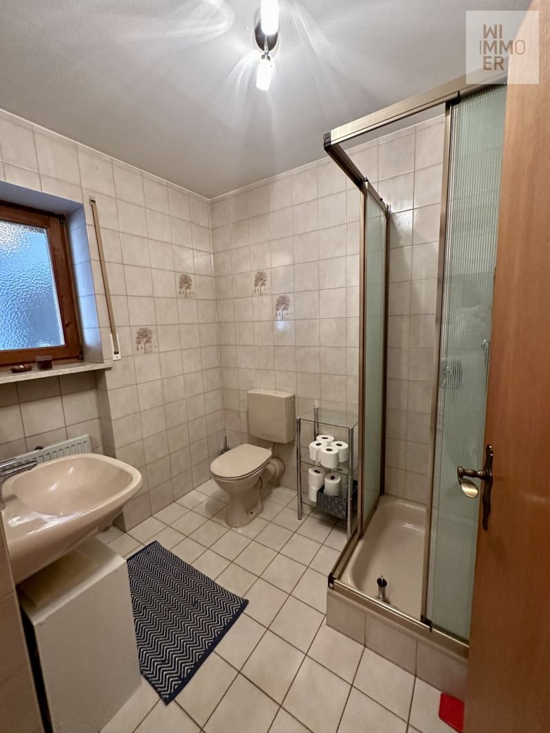 EG - Gäste-WC mit Dusche